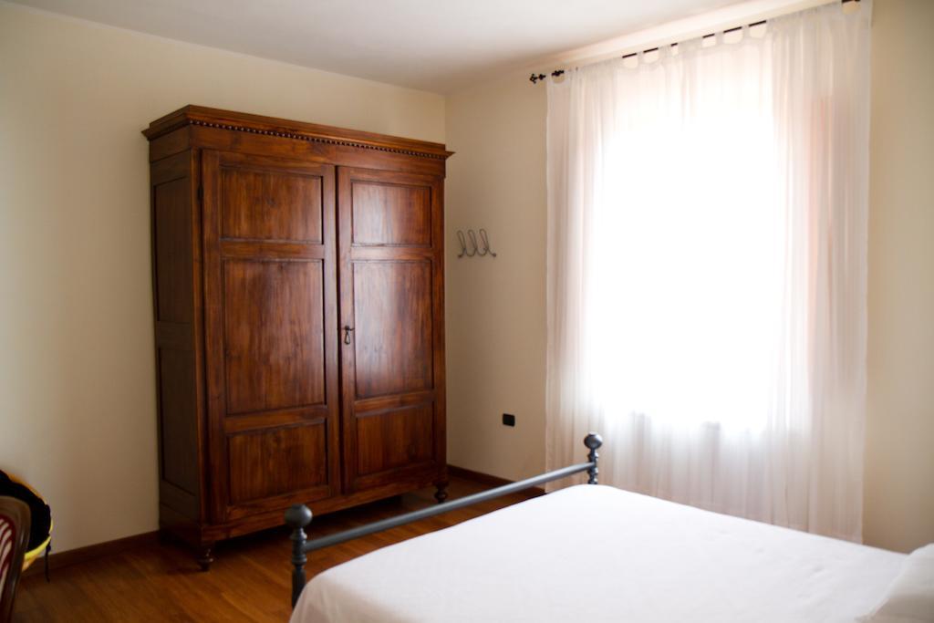 B&B Il Ramaiolo Santa Maria a Monte Pokoj fotografie